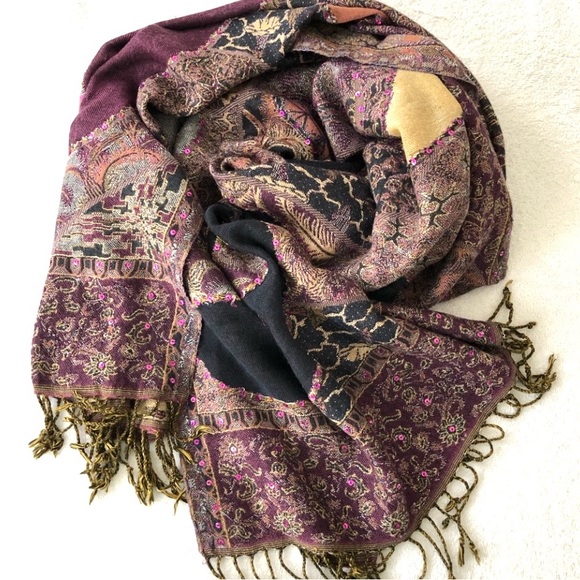 EUC pashmina shawl with payettes, large - Picture 2 of 5